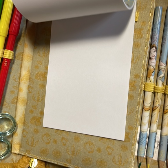 Beauty and the beast art kit - Picture 4 of 5